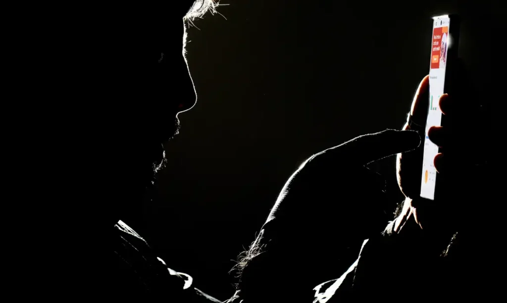 Conteúdos violentos contra a mulher viralizam na internet; saiba mais