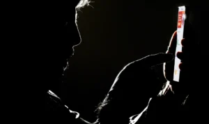 Conteúdos violentos contra a mulher viralizam na internet; saiba mais