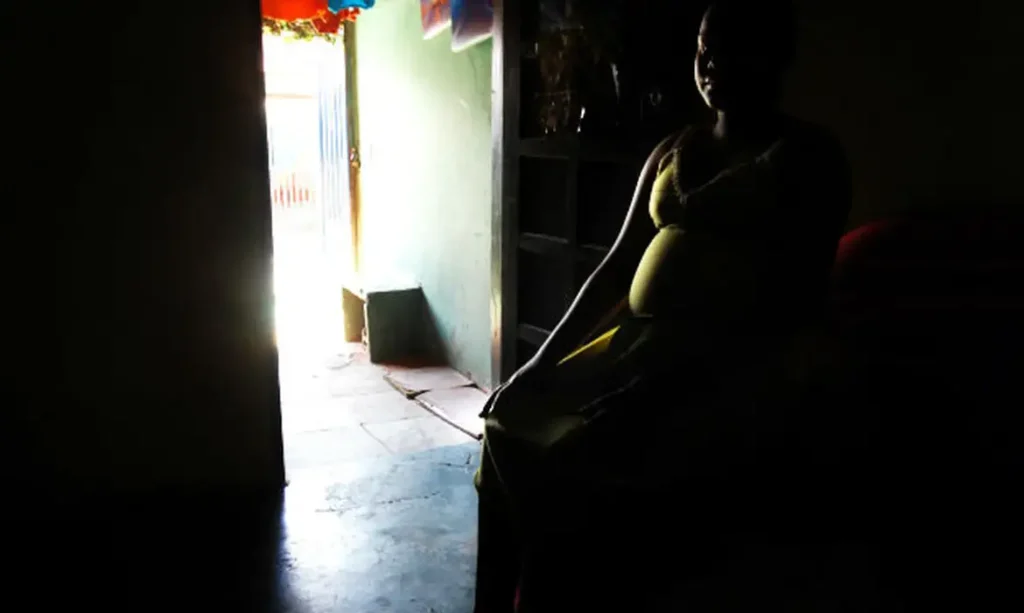 Pré-natal integral é menor entre indígenas e mulheres com pouco estudo