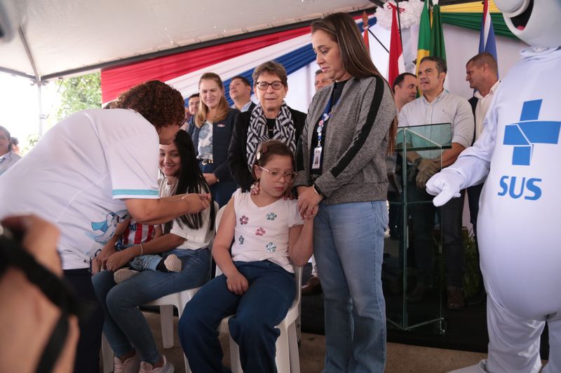 Saúde realiza campanha de vacinação durante o feriadão