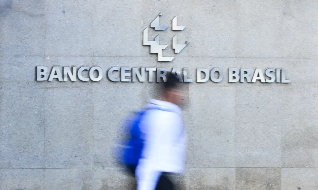 Dinheiro de clientes do Master migrou para bancos maiores, informa BC