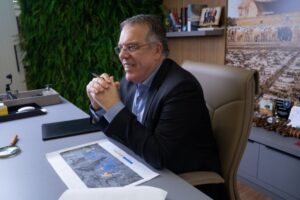 Eduardo Campos é reconhecido como Prefeito Inovador 2026: O método que transformou Ponta Porã em referência nacional