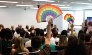 Governo diz que vai acertar salários do programa Rio Sem LGBTIfobia